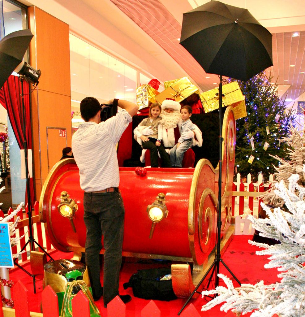 Grande Boîte Métal Décorative Noël - Père Noël En Traîneau - Occasion