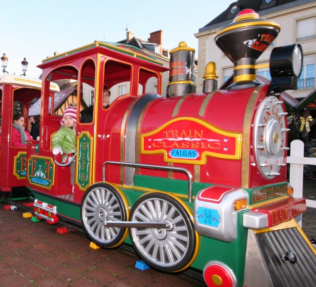 À Poitiers, le petit train de Noël est prêt