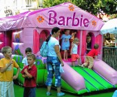 chateau gonflable barbie