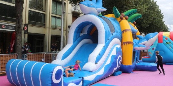 slide requin