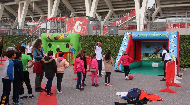 animation tir au but gonflable · Location de Matériels de animation tir au but gonflable